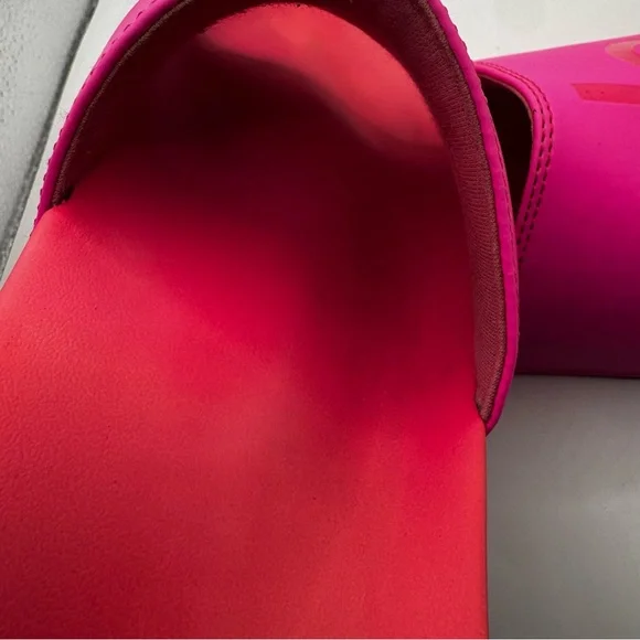 Alo Yoga Women’s Sandals Pink - Picture 6 of 10